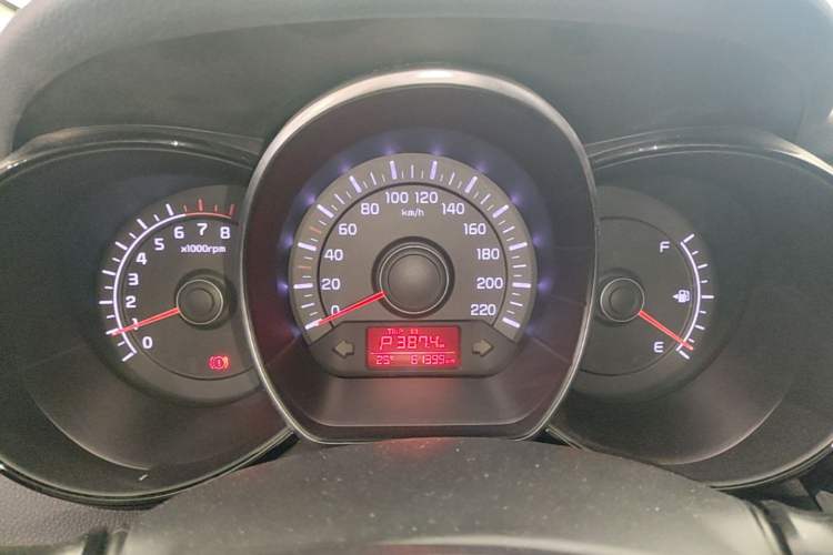 Used Kia K2 2015 Sedan 1.4L Automatic GLS Instrument Cluster