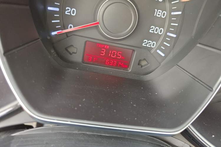 Used Kia K2 2015 Sedan 1.4L MT GLS Instrument Cluster