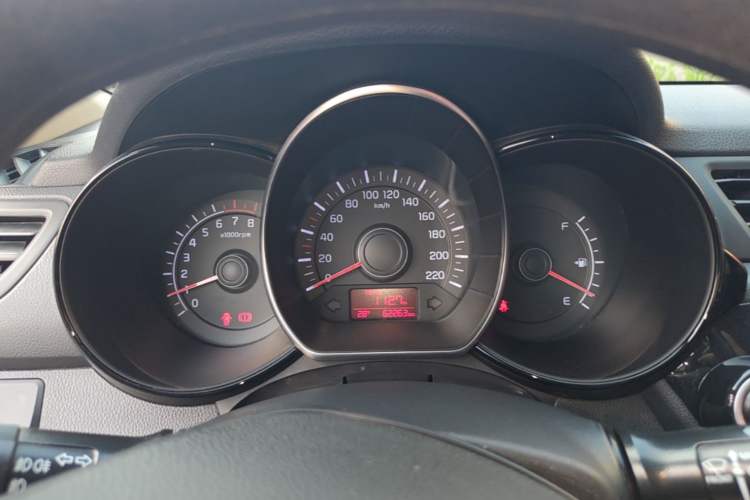 Used Kia K2 2015 Hatchback 1.4L MT GLS Cool Edition Instrument Cluster