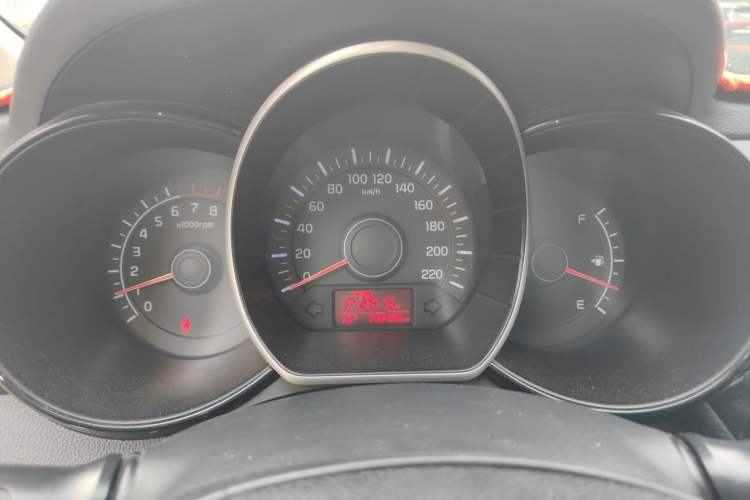 Used Kia K2 2015 Sedan 1.4L Automatic GLS Instrument Cluster