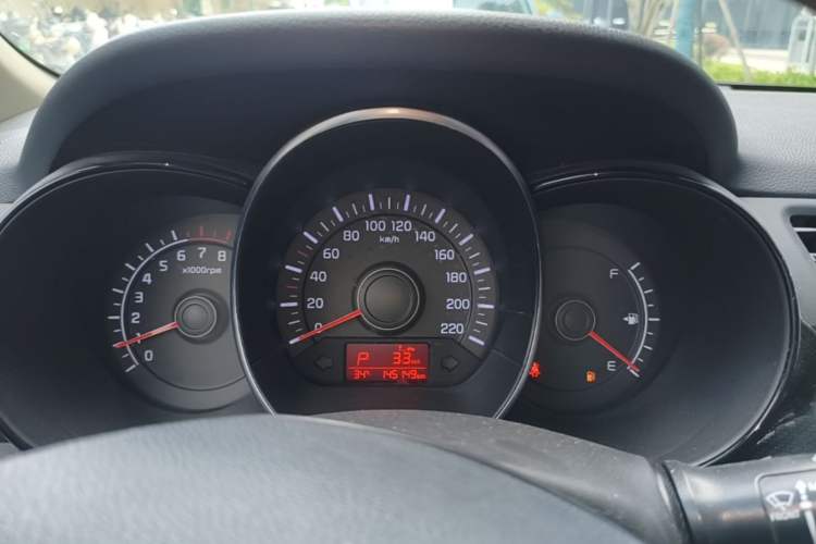 Used Kia K2 2015 Hatchback 1.4L AT GLS Cool Edition Instrument Cluster