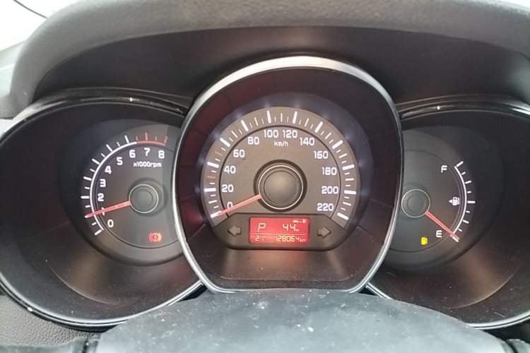 Used Kia K2 2015 Sedan 1.4L Automatic GLS Instrument Cluster