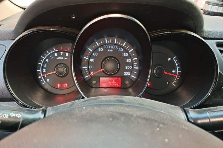 Used Kia K2 2015 Sedan 1.4L MT GLS Instrument Cluster