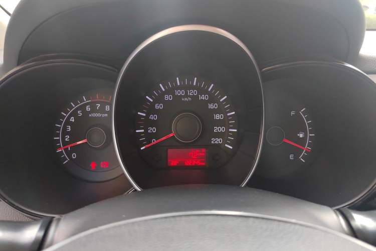 Used Kia K2 2015 Sedan 1.4L MT GLS Instrument Cluster