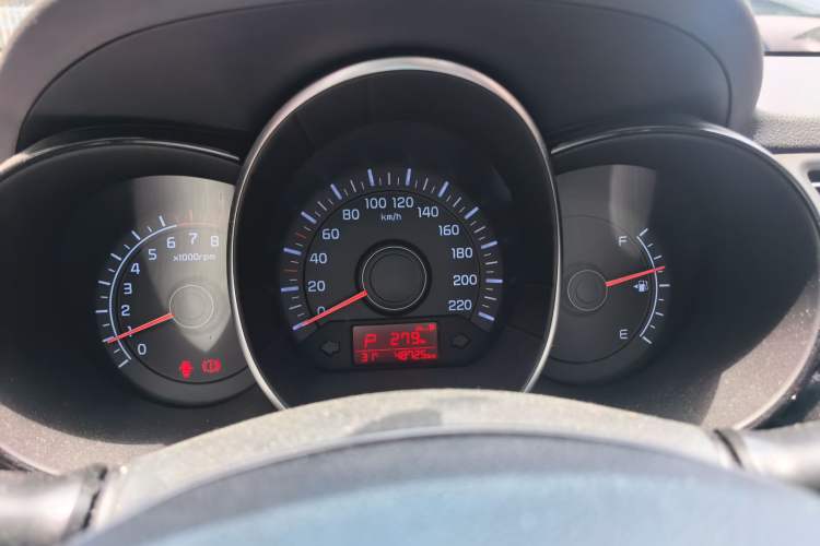 Used Kia K2 2015 Hatchback 1.4L AT GLS Cool Edition Instrument Cluster