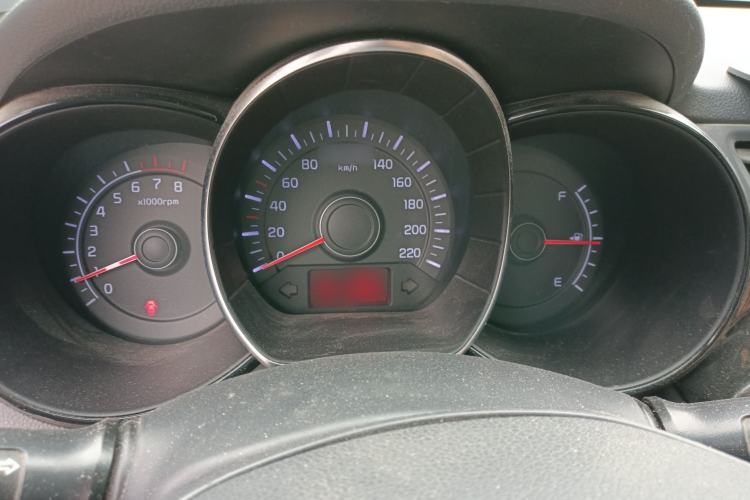 Used Kia K2 2015 Sedan 1.4L Automatic GLS Instrument Cluster