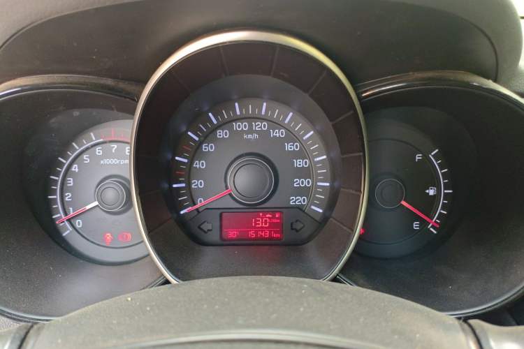 Used Kia K2 2015 Sedan 1.4L MT GLS Instrument Cluster