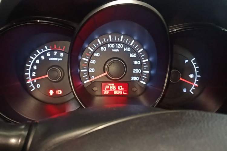 Used Kia K2 2015 Sedan 1.4L Automatic GLS Instrument Cluster