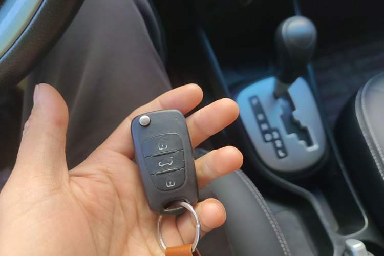 Used Kia K2 2015 Sedan 1.4L Automatic GLS Interior 1