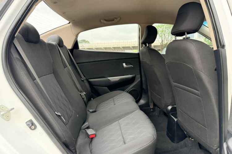 Used Kia K2 2015 Sedan 1.4L Automatic GLS Interior 1