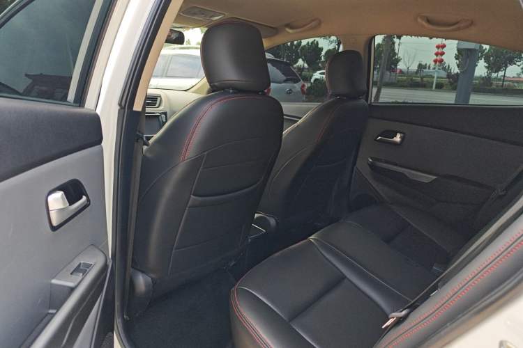 Used Kia K2 2015 Sedan 1.4L Automatic GLS Interior 1