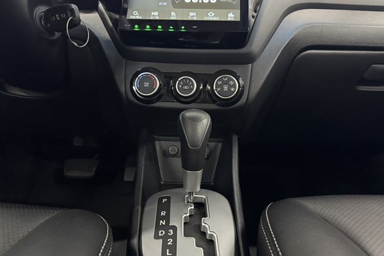 Used Kia K2 2015 Sedan 1.4L Automatic GLS Interior 10