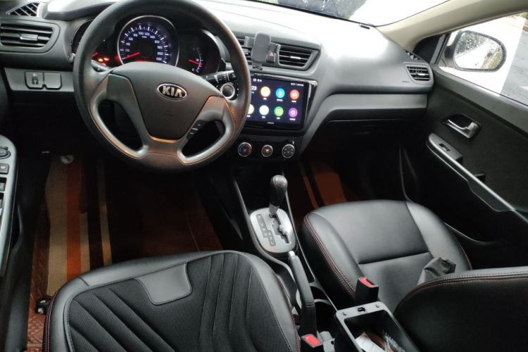 Used Kia K2 2015 Sedan 1.4L Automatic GLS Interior 2