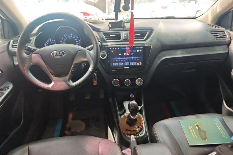 Used Kia K2 2015 Sedan 1.4L MT GLS Interior 2