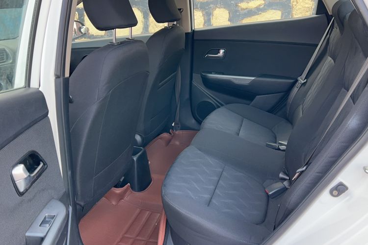Used Kia K2 2015 Sedan 1.4L Automatic GLS Interior 2