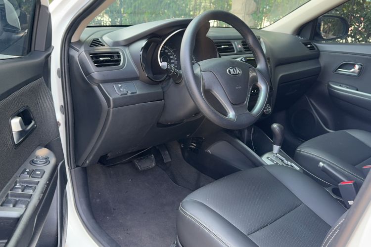 Used Kia K2 2015 Sedan 1.4L Automatic GLS Interior 2