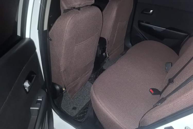 Used Kia K2 2015 Sedan 1.4L Automatic GLS Interior 3
