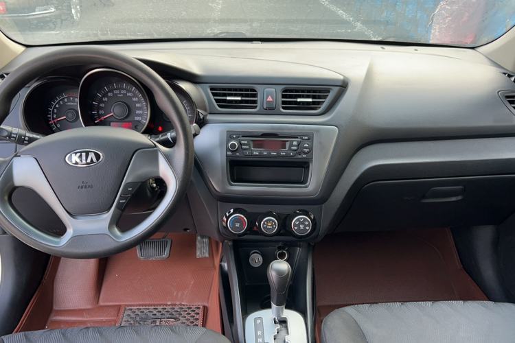 Used Kia K2 2015 Sedan 1.4L Automatic GLS Interior 3