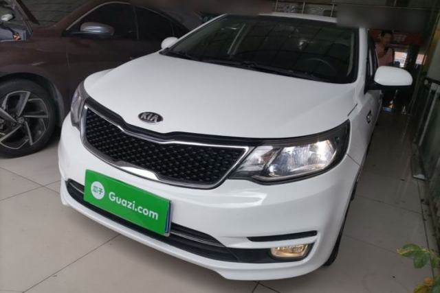 Kia K2 2015 Sedan 1.4L Automatic GLS usado