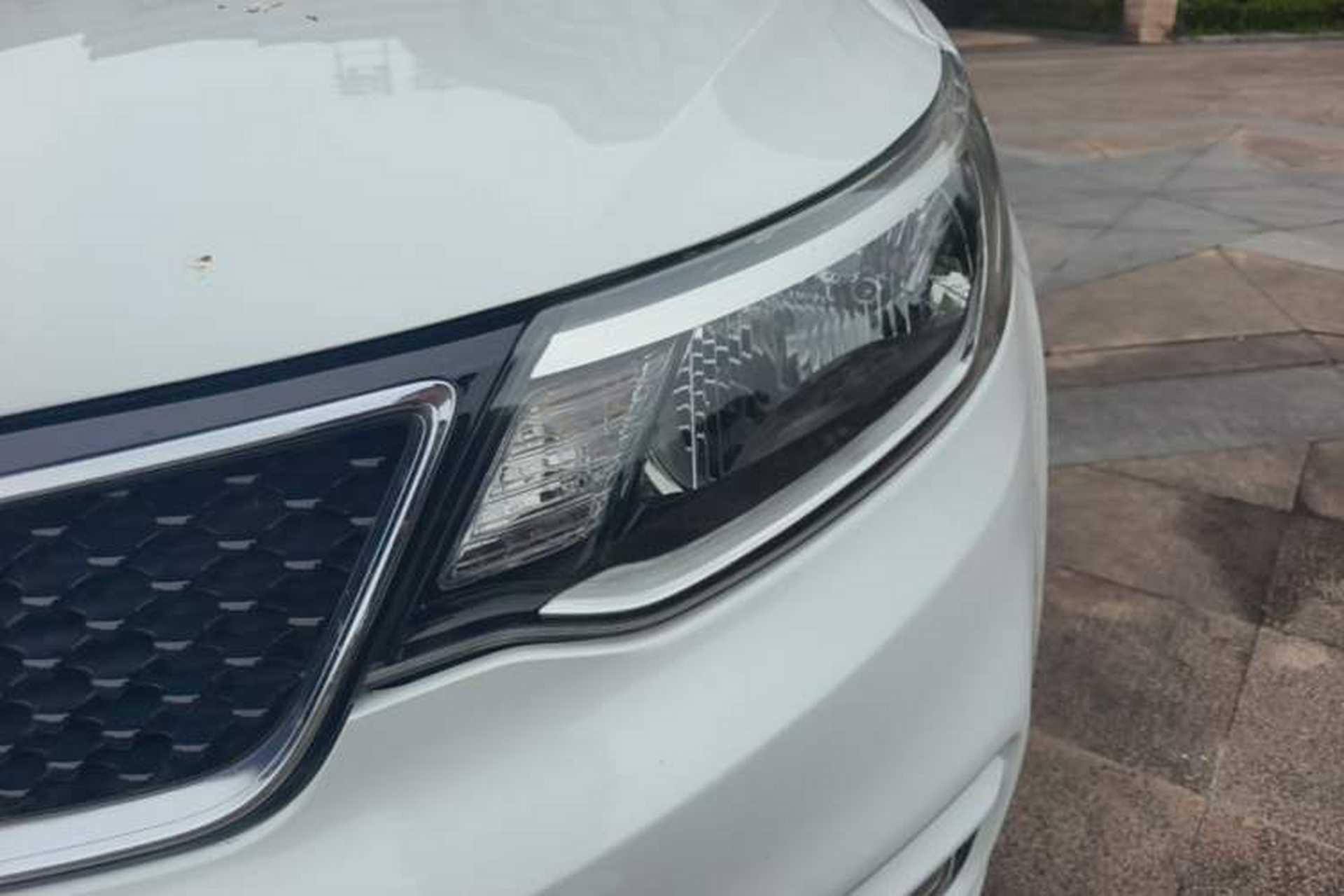 Used Kia K2 2015 Sedan 1.4L Automatic GLS Left Front Headlight