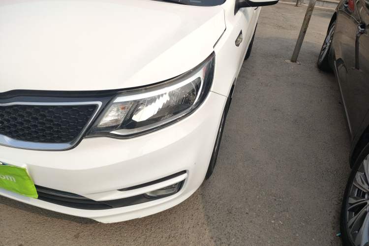 Used Kia K2 2015 Sedan 1.4L MT GLS Left Front Headlight