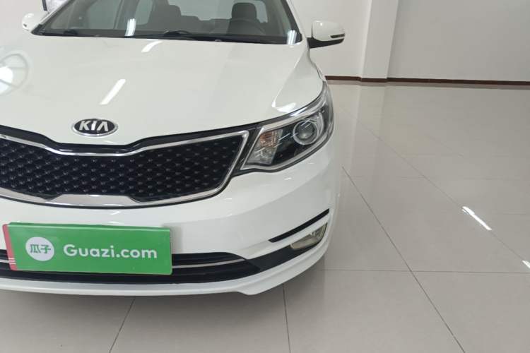 Used Kia K2 2015 Sedan 1.6L Automatic Transmission Premium Left Front Headlight