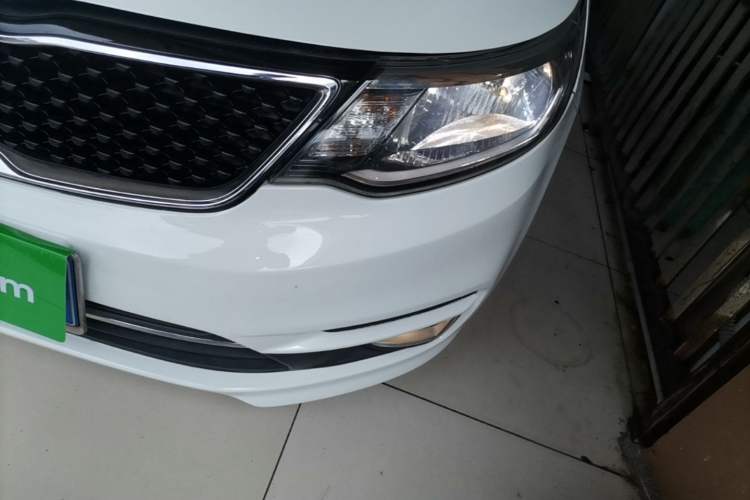 Used Kia K2 2015 Sedan 1.4L Automatic GLS Left Front Headlight