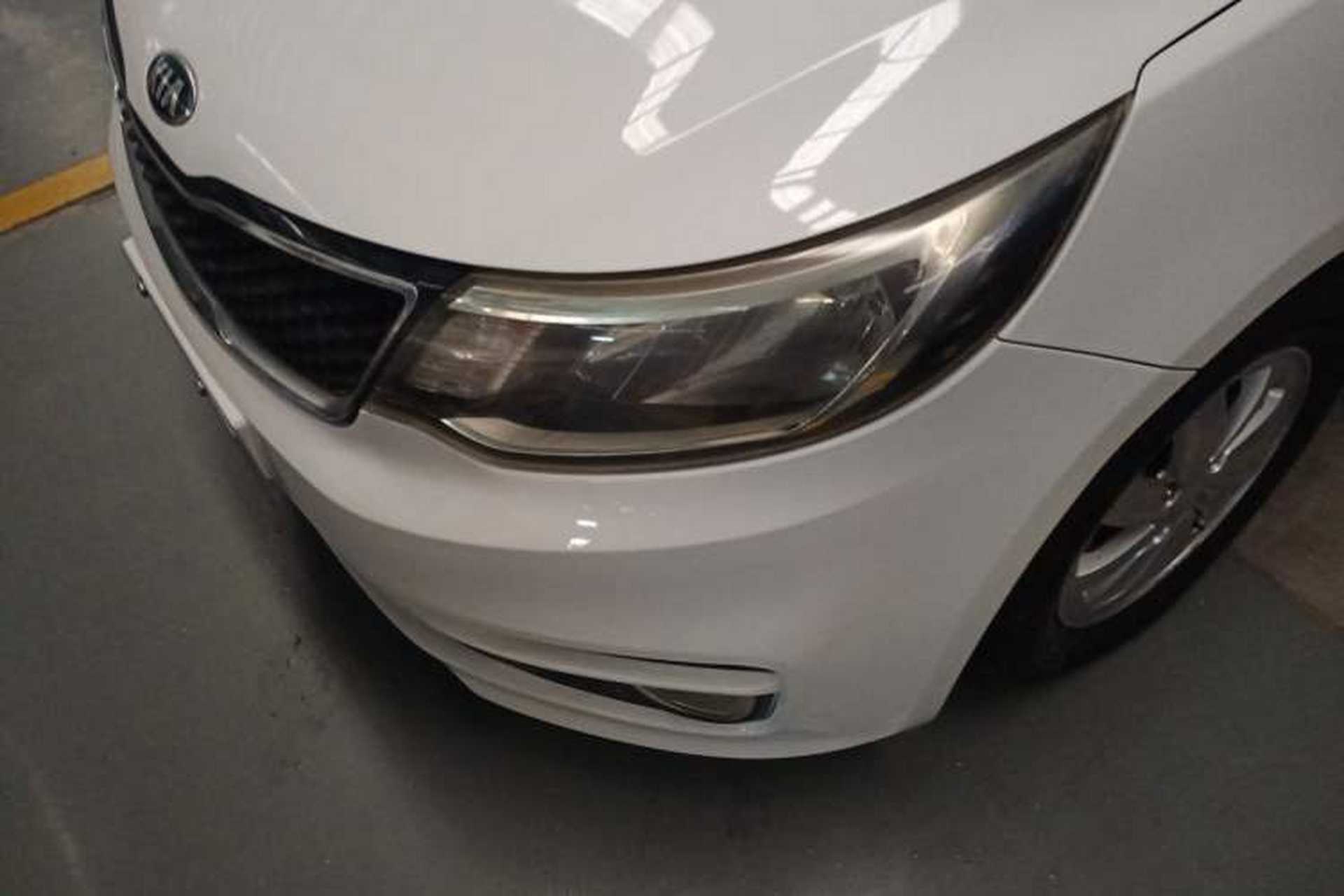 Used Kia K2 2015 Sedan 1.4L Automatic GLS Left Front Headlight