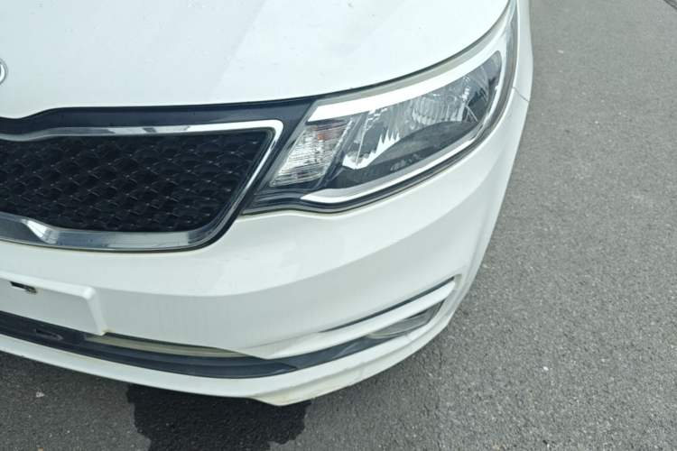 Used Kia K2 2015 Sedan 1.4L MT GLS Left Front Headlight