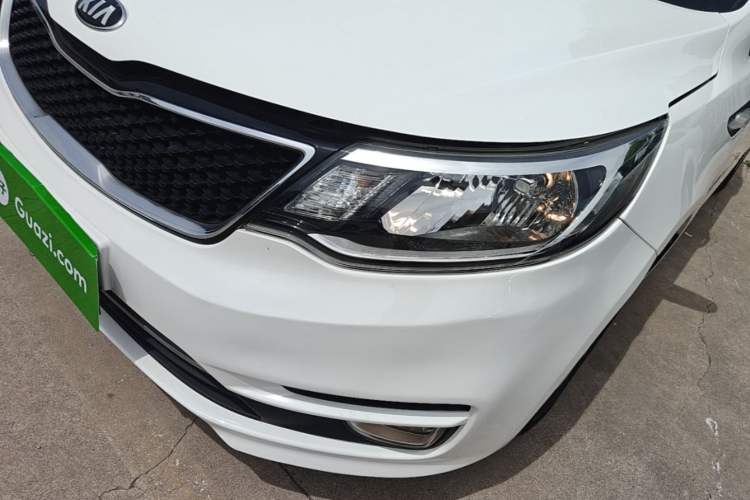 Used Kia K2 2015 Sedan 1.4L MT GLS Left Front Headlight