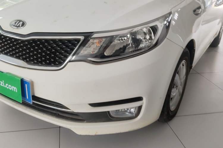Used Kia K2 2015 Sedan 1.4L MT GLS Left Front Headlight