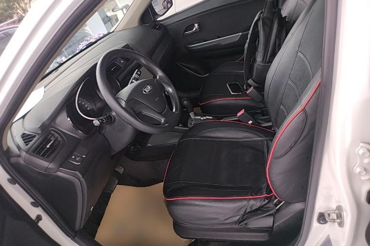 Used Kia K2 2015 Sedan 1.4L Automatic GLS Left Front Seat