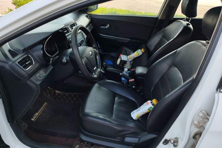 Used Kia K2 2015 Sedan 1.4L MT GLS Left Front Seat