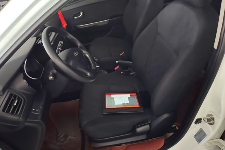 Used Kia K2 2015 Sedan 1.4L MT GLS Left Front Seat