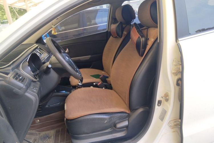 Used Kia K2 2015 Sedan 1.4L MT GLS Left Front Seat