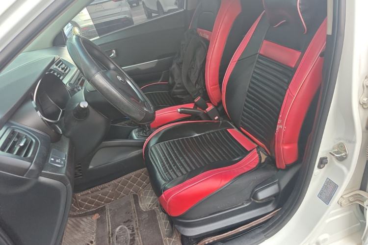 Used Kia K2 2015 Sedan 1.4L MT GLS Left Front Seat