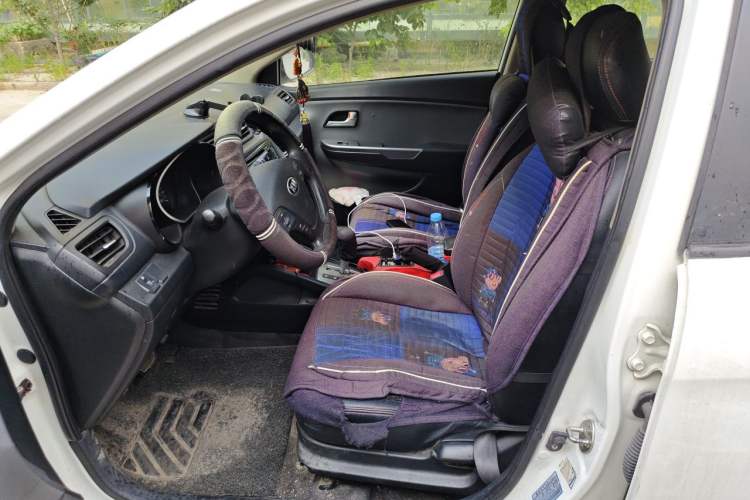 Used Kia K2 2015 Sedan 1.4L Automatic GLS Left Front Seat