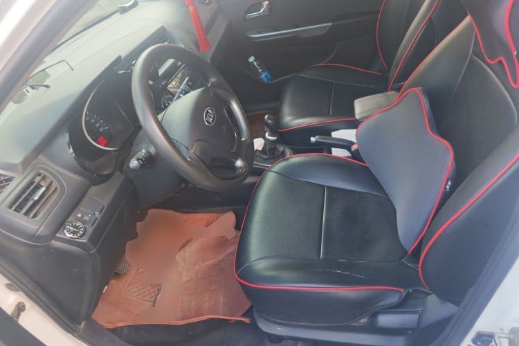 Used Kia K2 2015 Sedan 1.4L MT GLS Left Front Seat