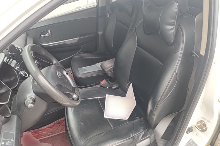 Used Kia K2 2015 Sedan 1.4L MT GLS Left Front Seat