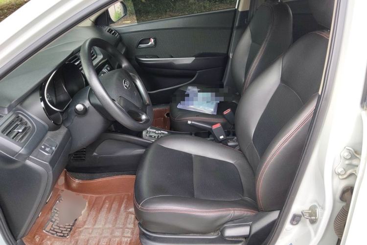 Used Kia K2 2015 Sedan 1.4L Automatic GLS Left Front Seat