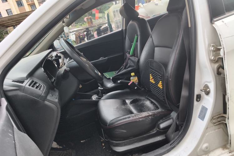 Used Kia K2 2015 Sedan 1.4L MT GLS Left Front Seat