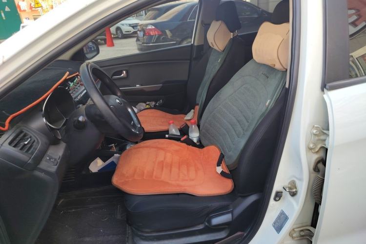 Used Kia K2 2015 Sedan 1.4L Automatic GLS Left Front Seat