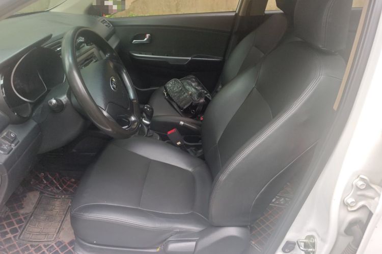 Used Kia K2 2015 Sedan 1.4L MT GLS Left Front Seat