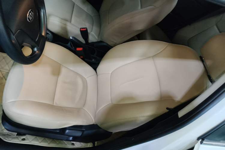 Used Kia K2 2015 Sedan 1.4L Automatic GLS Left Front Seat