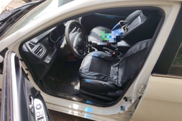 Used Kia K2 2015 Sedan 1.4L MT GLS Left Front Seat