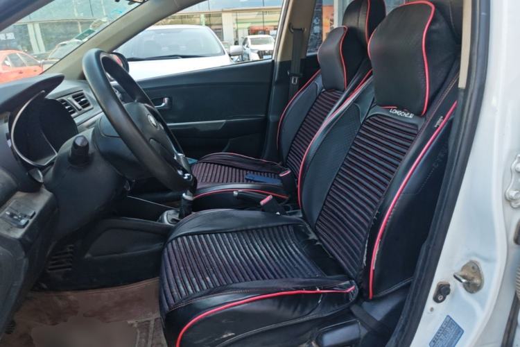 Used Kia K2 2015 Sedan 1.4L MT GLS Left Front Seat