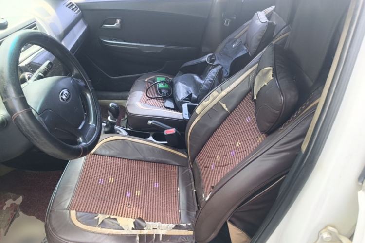Used Kia K2 2015 Sedan 1.4L MT GLS Left Front Seat