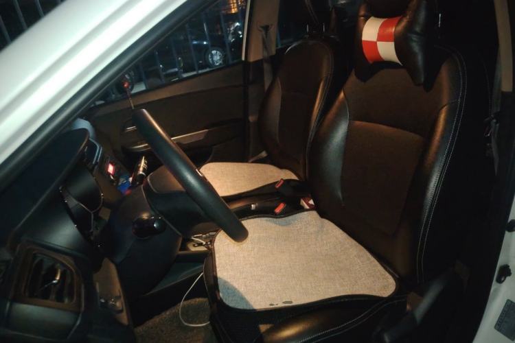 Used Kia K2 2015 Sedan 1.4L Automatic GLS Left Front Seat