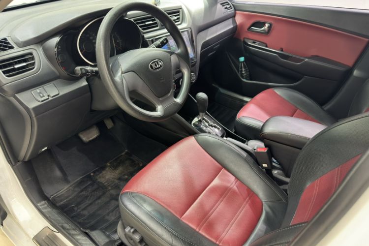 Used Kia K2 2015 Hatchback 1.4L AT GLS Cool Edition Left Front Seat