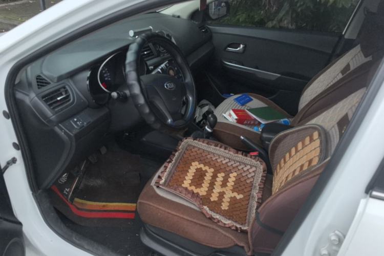 Used Kia K2 2015 Sedan 1.4L MT GLS Left Front Seat